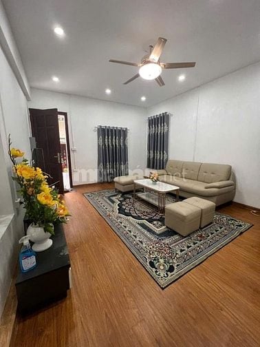 BÁN NHÀ BẠCH MAI NHÀ ĐẸP Ở LUÔN NỘI THẤT XỊN XÒ, hơn 80 M2, GIÁ 3,15TỶ