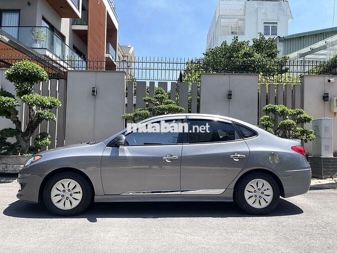 Hyundai Avante Sedan C 01/2014 MT Mới Máy Rin 100%