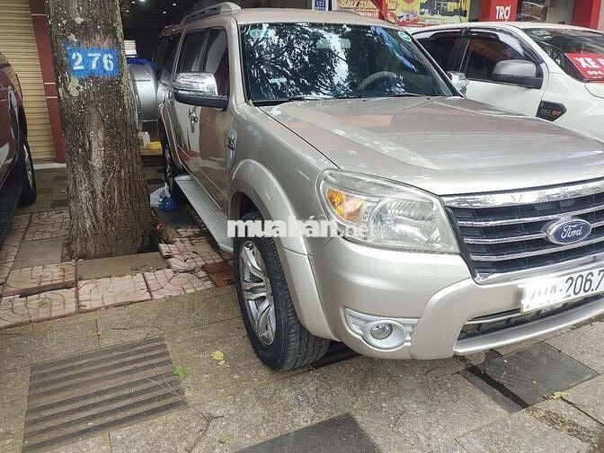 For everest 2 cầu   2010 2.5L 4x4 MT - 90000 km