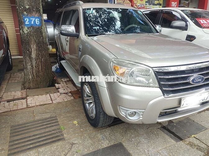 For everest 2 cầu   2010 2.5L 4x4 MT - 90000 km