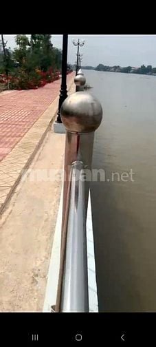 Thị trấn Cần Giuộc QL50 3237m2 full thổ 2 mặt tiền Nhựa và kè sông 