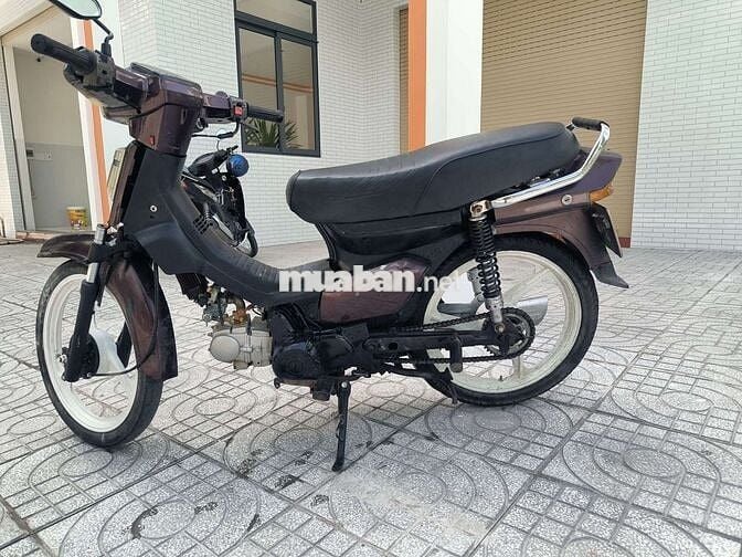 Xe TQ giấy đầy đủ