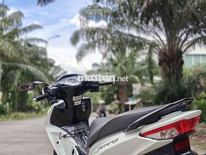 Em muốn bán chiếc Future led 2022 màu trắng đẹp