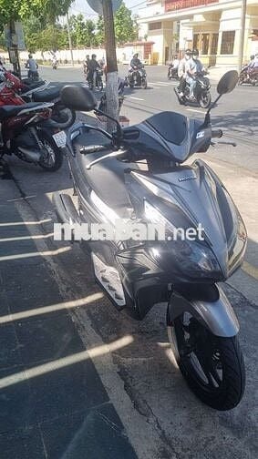 Bán lại xe  ga honda ab 2015 biển 92