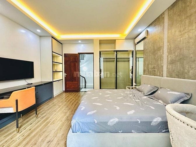 Nhà Đẹp Lô Góc, Gần Phố, Trương Định 34m, 5 tầng, mt 4.7m, giá 9.5 tỷ