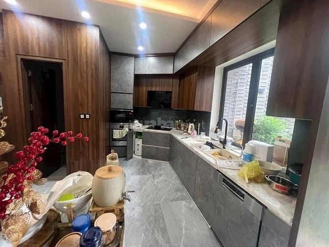 Nhà chính chủ ra gấp đường Ngô Thời Nhiệm, Phú Nhuận, giá 3tỷ3