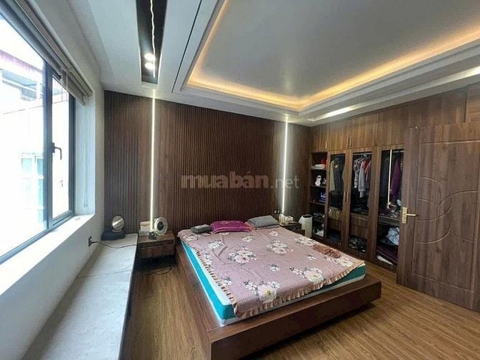 Nhà chính chủ ra gấp đường Ngô Thời Nhiệm, Phú Nhuận, giá 3tỷ3