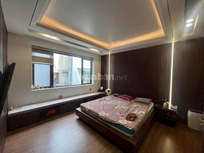 Nhà chính chủ ra gấp đường Ngô Thời Nhiệm, Phú Nhuận, giá 3tỷ3