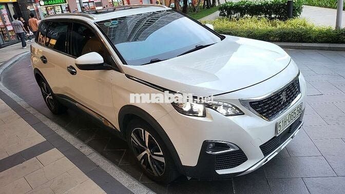 Peugeot 5008 2019 Full option mới 95% - 105000 km