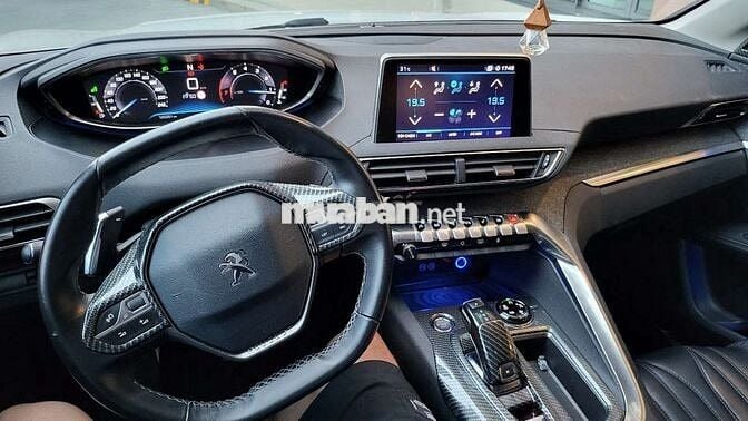 Peugeot 5008 2019 Full option mới 95% - 105000 km