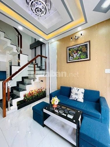 Bán nhà Tô Hiến Thành Q10, 50m², vị trí đẹp, giá 3.79 tỷ