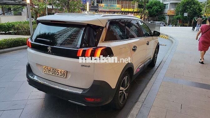 Peugeot 5008 2019 Full option mới 95% - 105000 km