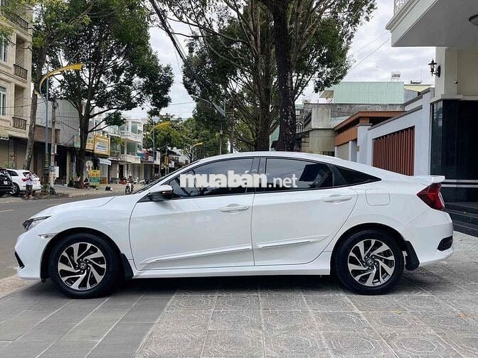Honda Civic 2019 1.8E - 70000 km