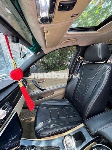 BMW 320i 2009 bản có cửa sổ trời