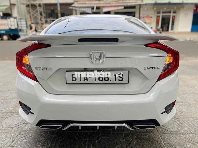Honda Civic 2019 1.8E - 70000 km