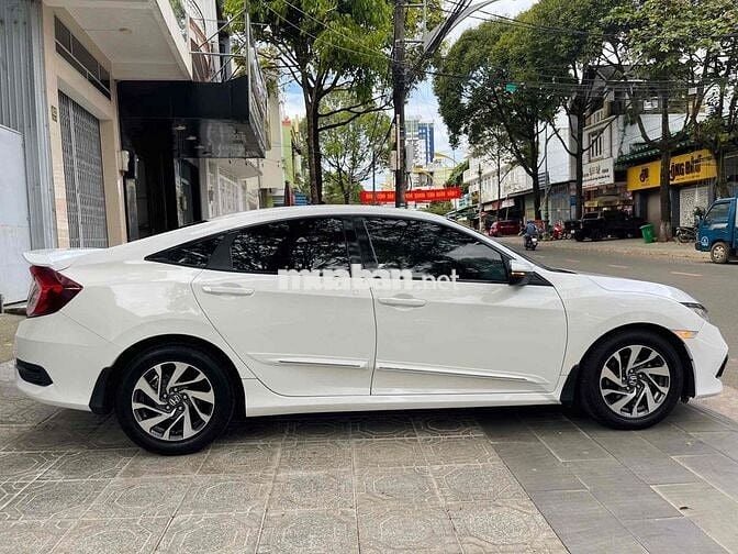 Honda Civic 2019 1.8E - 70000 km