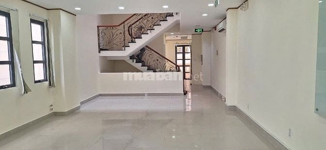 Cho Thuê Shophouse 400m2 , 65 triệu VND tại Cityland Park Hills 