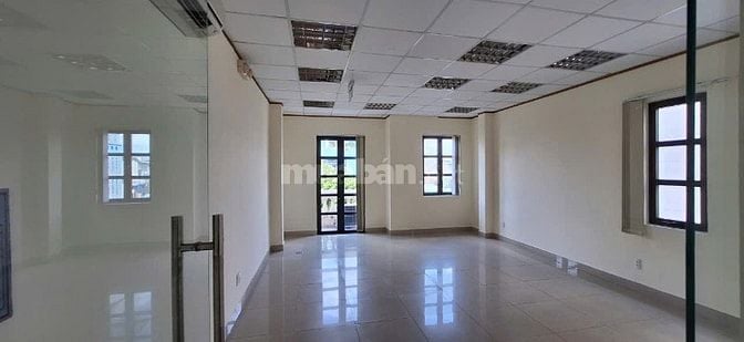 Cho Thuê Shophouse 400m2 , 65 triệu VND tại Cityland Park Hills 