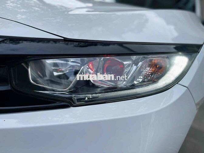 Honda Civic 2019 1.8E - 70000 km