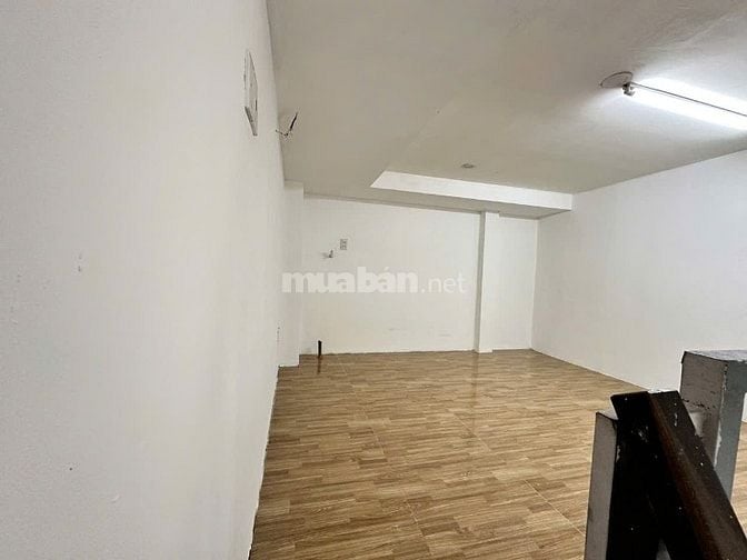 Phòng cho thuê Wc riêng, 7A/9 Thành Thái Quận 10 (Ngay ĐH Bách Khoa)