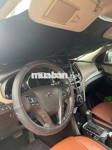 Hyundai Santa Fe 2016 2.4L 4WD - 100000 km