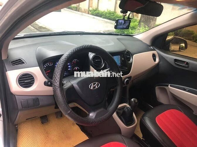 Bán Hyundai Grand i10 Sedan 2018 số sàn