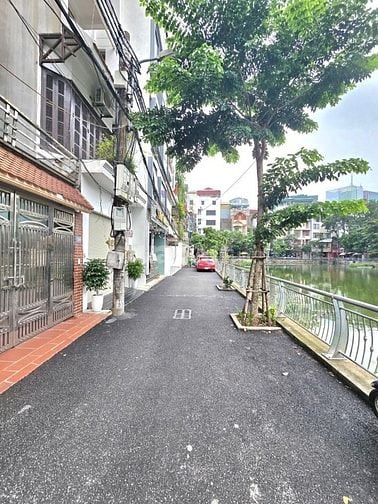 Bán nhà Trần Duy Hưng Cầu Giấy. Hà Nội. Phân lô. Ô tô tránh nhau. Vew 