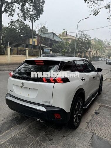 Peugeot 2008 1.2AT Active 2022