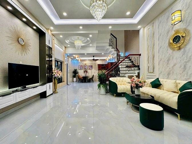Giảm sâu 300tr nhà Trần Quốc Thảo, gần bv Tai Mũi Họng, 1T2L dthc 82m2