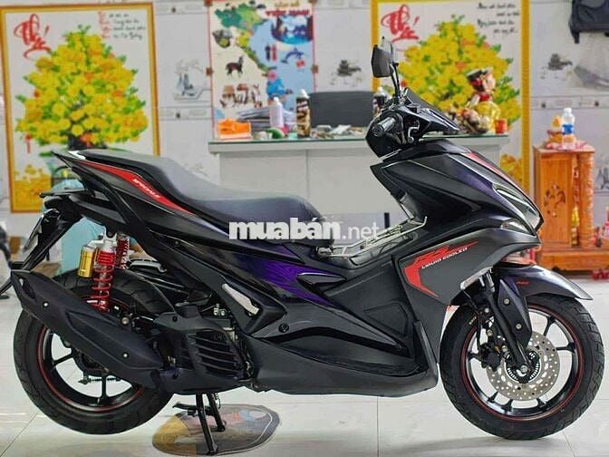Nvx 155 date 2019 odo 18k bssg chính chủ bao ký