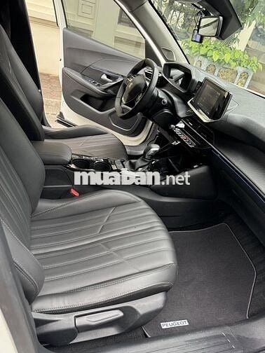 Peugeot 2008 1.2 GT Line 2021