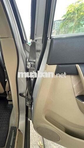 Chevrolet Captiva 2009 LT Maxx 2.4 MT - xe nhà