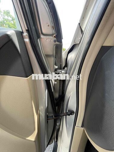 Chevrolet Captiva 2009 LT Maxx 2.4 MT - xe nhà