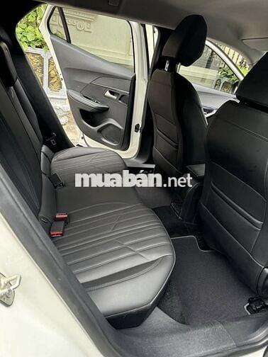Peugeot 2008 1.2 GT Line 2021