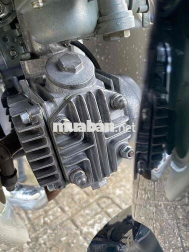 Custom 90/1997 ( xe đấu giá nhật ) chưa có gi.ấy