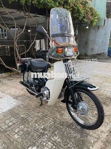 Custom 90/1997 ( xe đấu giá nhật ) chưa có gi.ấy