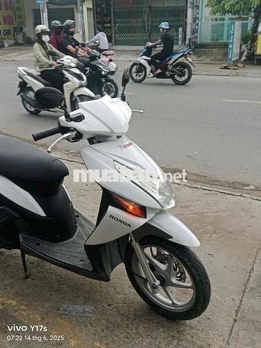xe honda clik đoi 2008