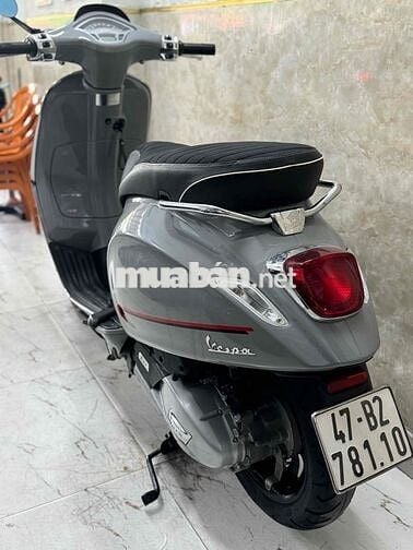 SPrin noteo đèn lép đời 2021 mauf xám xi măng