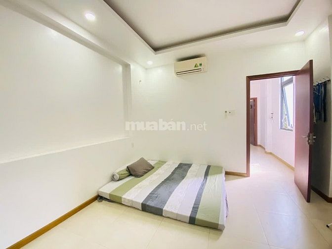 NHÀ 1T2L MẶT TIỀN KHU DÂN CƯ NGAY TRƯỜNG THỌ. SẴN NỘI THẤT