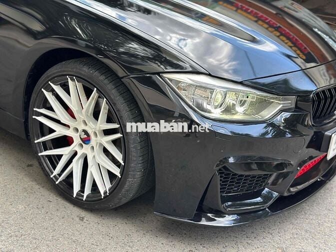 BMW 3 Series 2013 320i - 103000 km