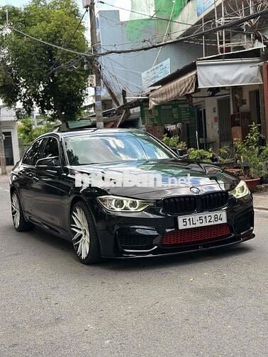BMW 3 Series 2013 320i - 103000 km