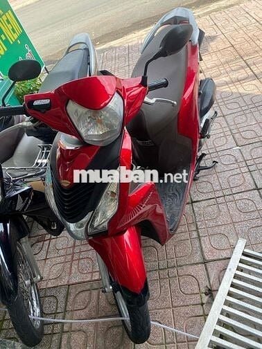 Visson 2016 màu đỏ bsố TPHCM chính chủ