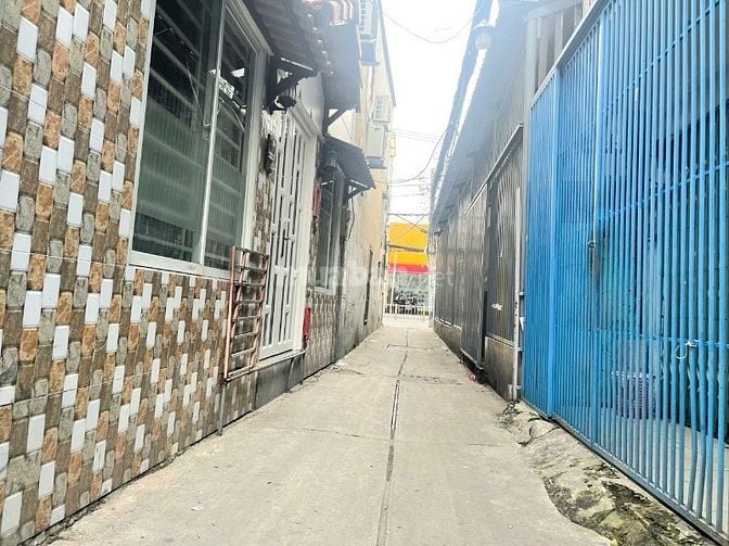 NHÀ NHỎ XINH – QUẬN 7 – CÁCH NGUYỄN THỊ THẬP CHỈ 20M