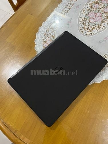 Pass lap top dell nguyên zin mới i7 ram 8g ssd 256 