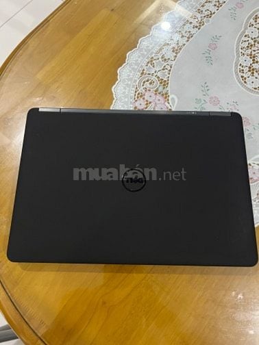 Pass lap top dell nguyên zin mới i7 ram 8g ssd 256 