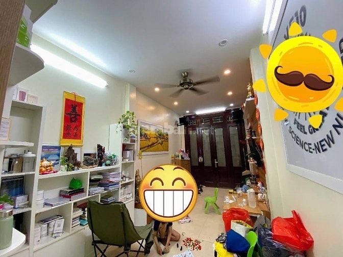Chính chủ bán nhà thổ cư đường Cầu giấy 35m x 5 tầng 9,75 tỷ. Có TL. 3