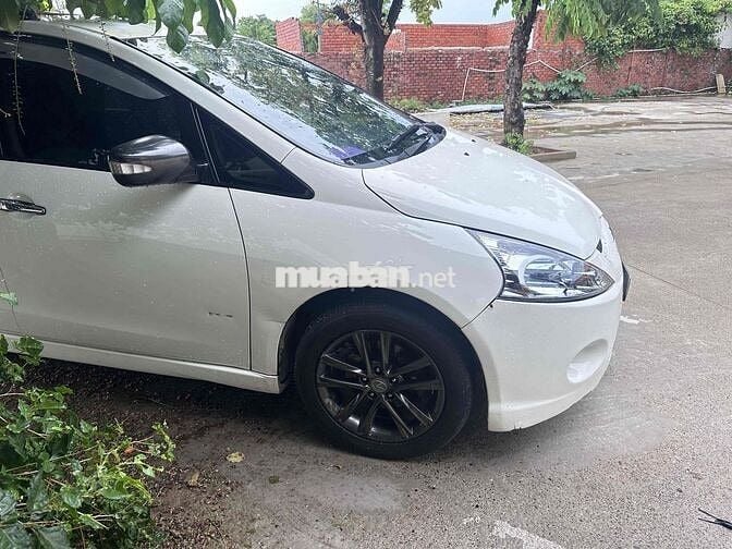 Mitsubishi Grandis 2009 - 145000 km