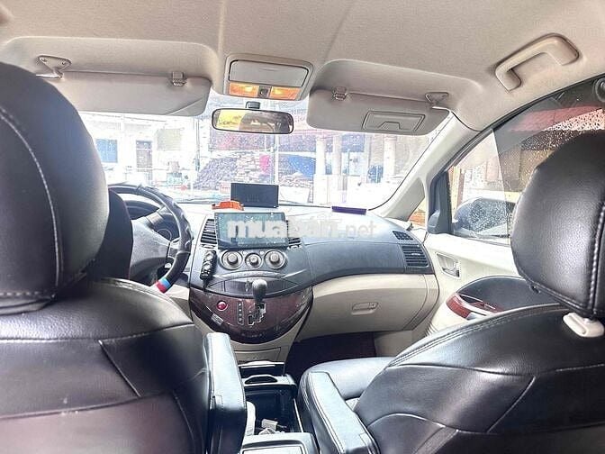 Mitsubishi Grandis 2009 - 145000 km