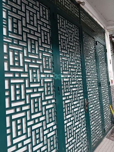 Nhà bán ngay trung tâm giá rẻ, thu nhập cao!