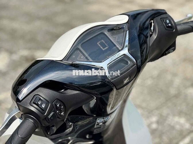 Honda SH 160 ABS 2024
